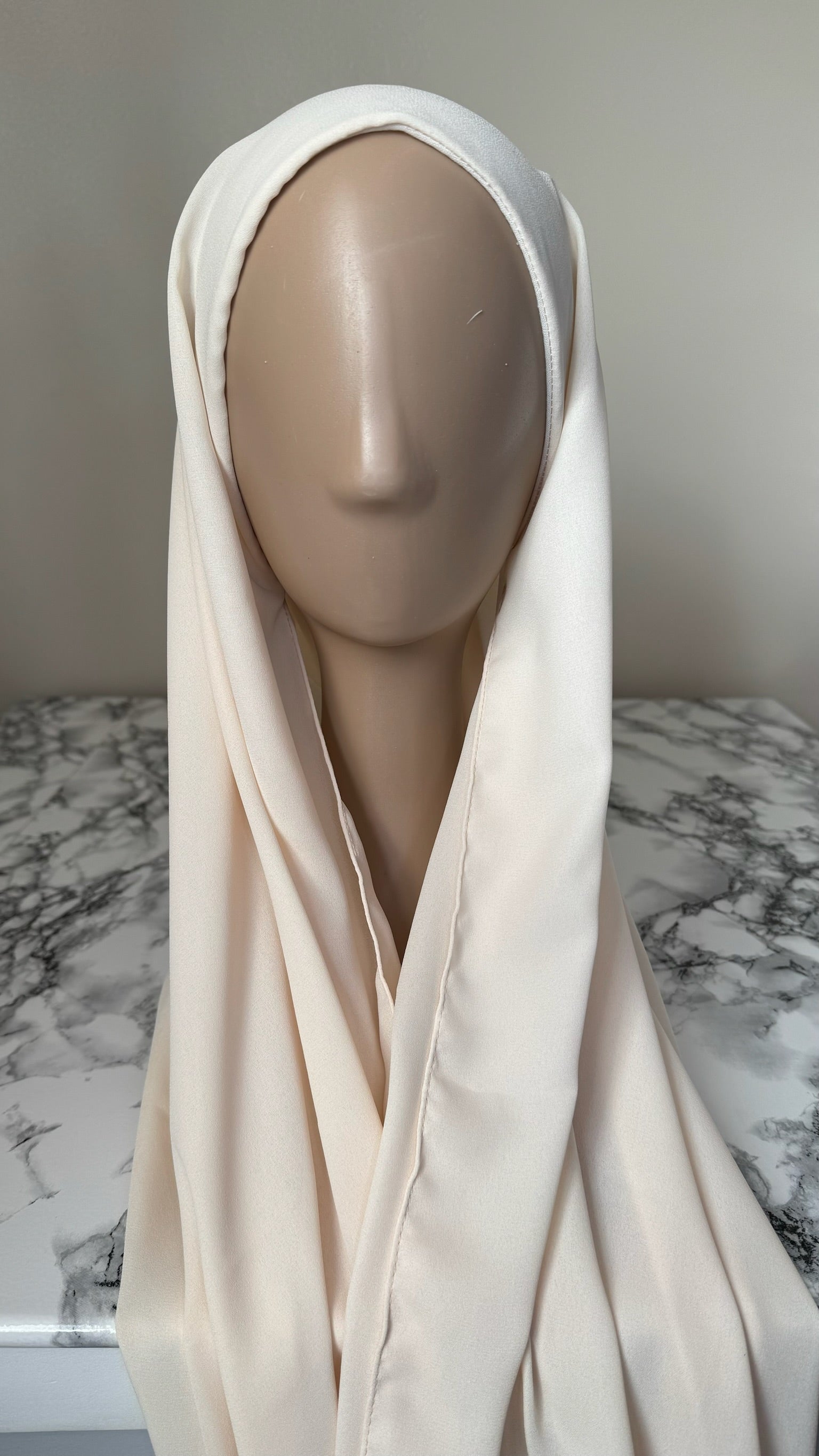 INSANT CHIFFON HIJAB WITH TUBE UNDERCAP